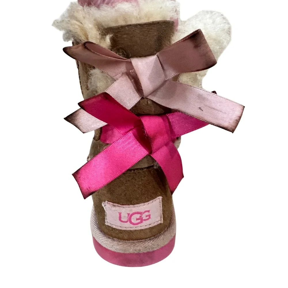 Kids‎ UGG Australia Bailey II Brown Suede Sheepskin Boots Pink Bows Size 10